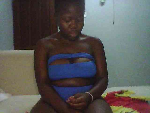 Melanin-pixie webcam