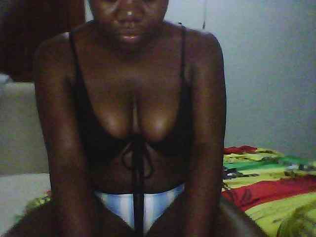 Melanin-pixie webcam