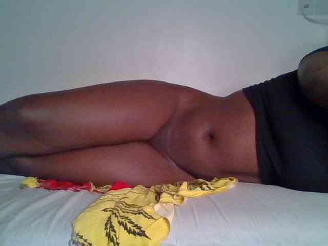 Melanin-pixie webcam