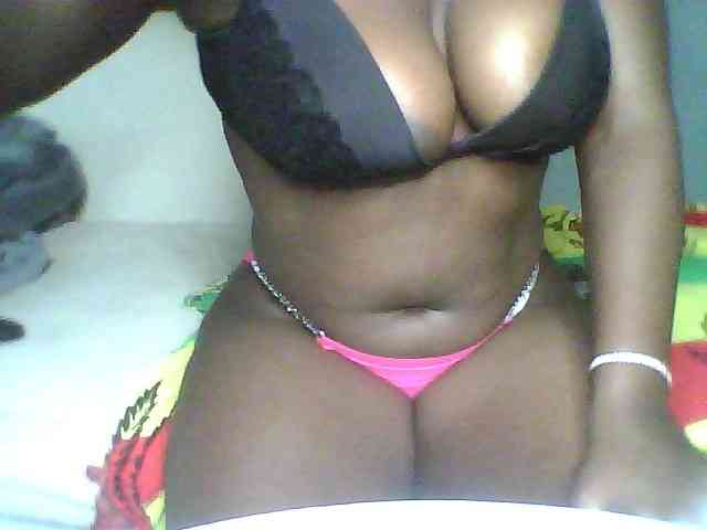 Melanin-pixie webcam