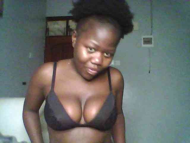 Melanin-pixie webcam