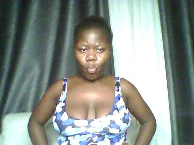 Melanin-pixie webcam
