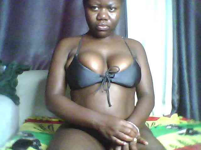 Melanin-pixie webcam
