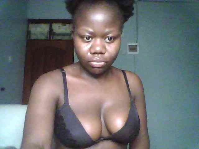 Melanin-pixie webcam