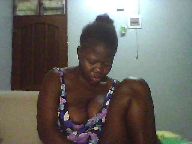 Melanin-pixie webcam