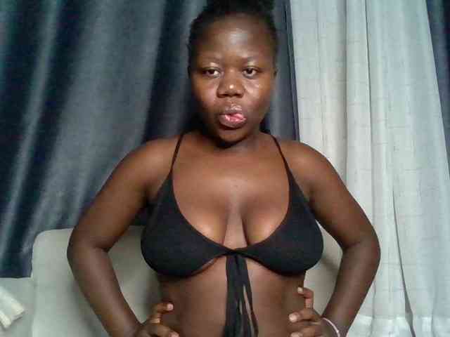 Melanin-pixie webcam