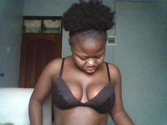 Melanin-pixie webcam