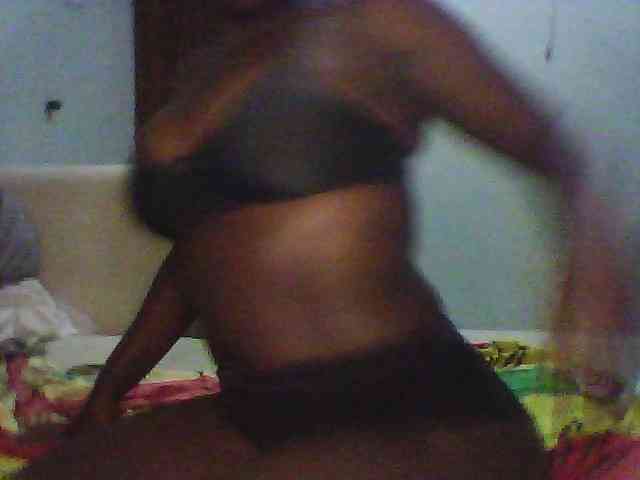 Melanin-pixie webcam