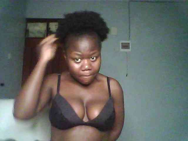 Melanin-pixie webcam