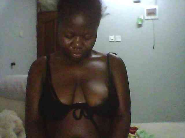 Melanin-pixie webcam