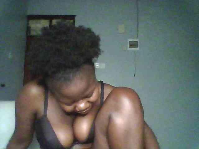 Melanin-pixie webcam
