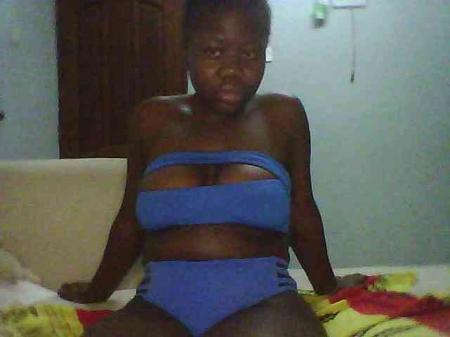 Melanin-pixie webcam