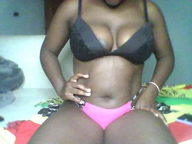 Melanin-pixie webcam