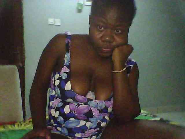 Melanin-pixie webcam