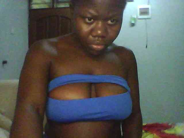 Melanin-pixie webcam