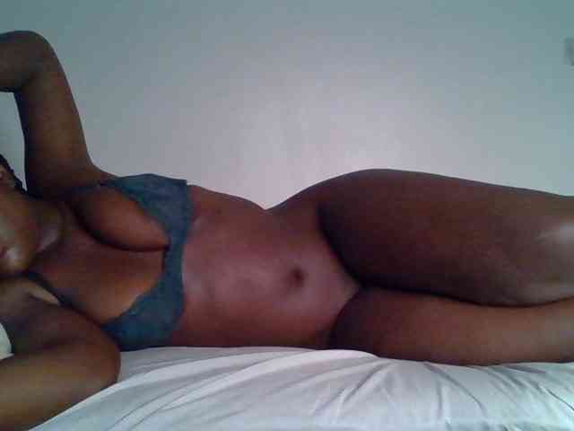 Melanin-pixie webcam