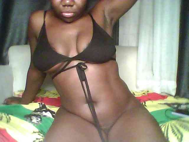 Melanin-pixie webcam