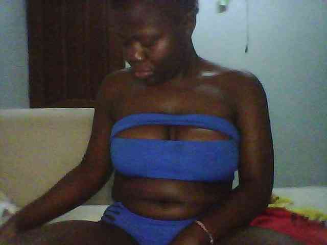 Melanin-pixie webcam