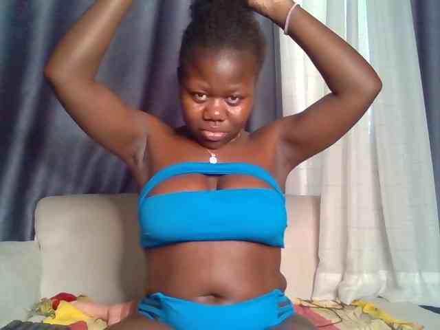 Melanin-pixie webcam
