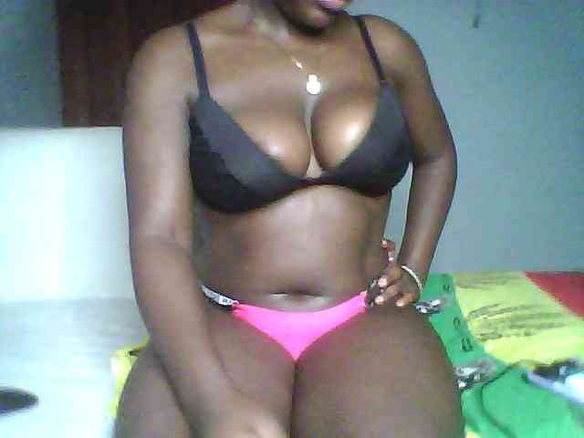 Melanin-pixie webcam