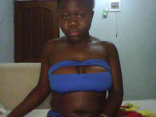 Melanin-pixie webcam