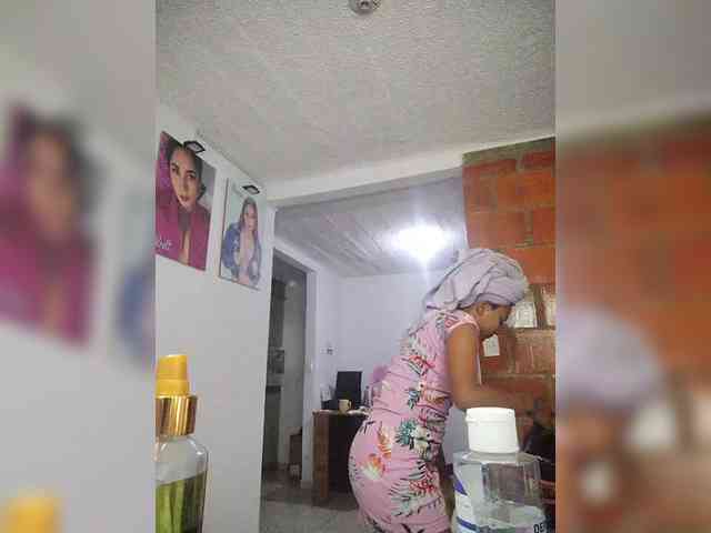 xxx videochat Conny-1