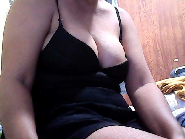 Chatty22's BongaCams show and profile