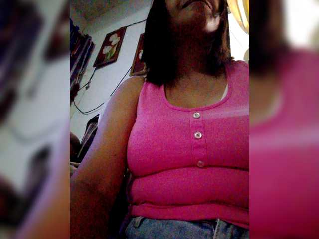 Chatty22's BongaCams show and profile