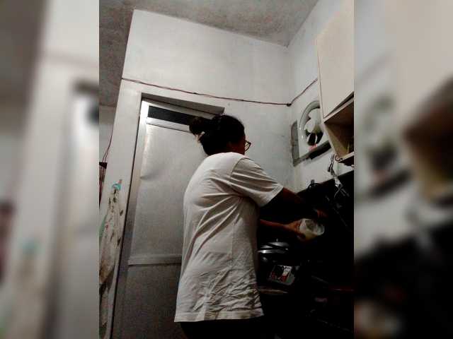 Chatty22's BongaCams show and profile