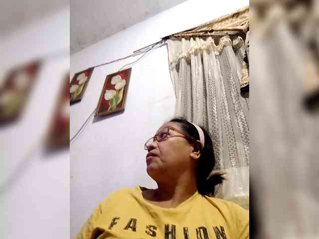 Chatty22 Live Webcam on BongaCams