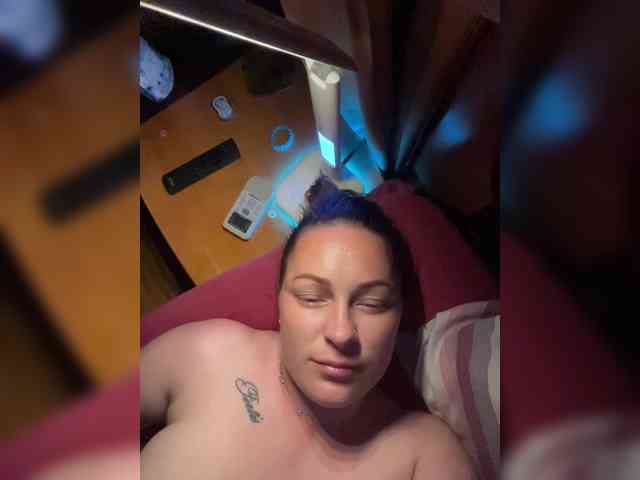 AlicaXDream webcam