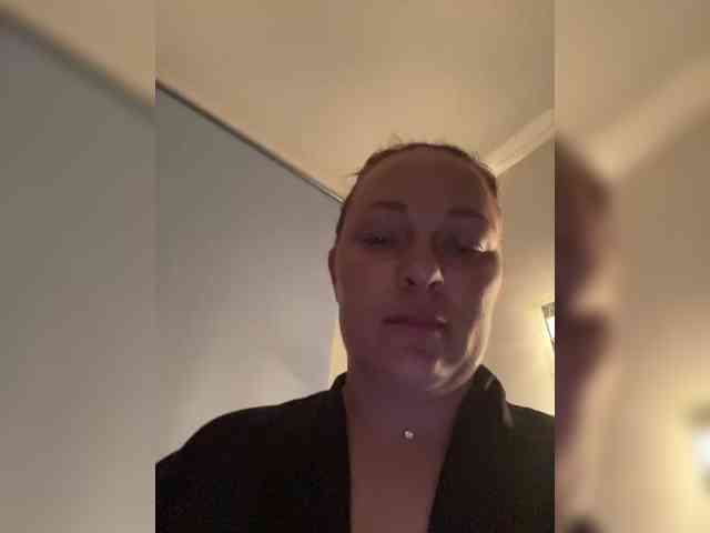 AlicaXDream webcam