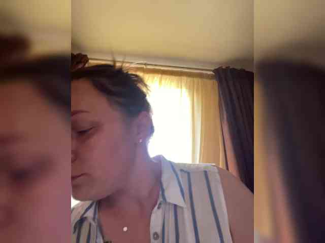AlicaXDream webcam