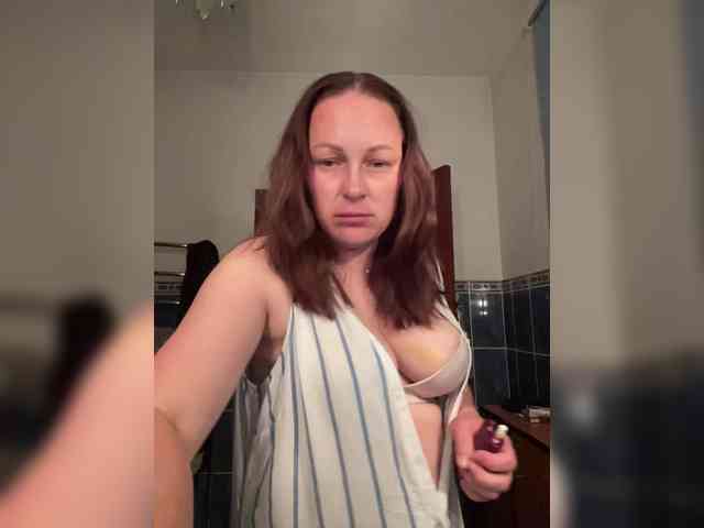 AlicaXDream webcam