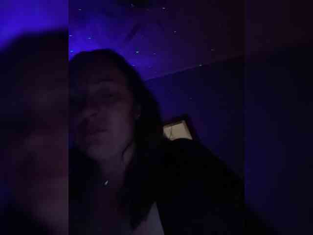 AlicaXDream webcam