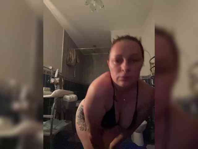 AlicaXDream webcam