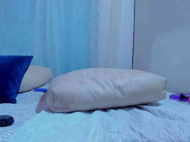 hotkaterin Live Webcam on BongaCams