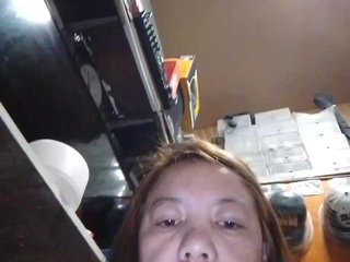 RoseSquirt Porn Show