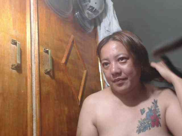 RoseSquirt webcam