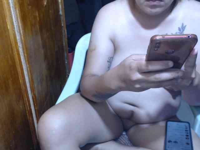 RoseSquirt webcam