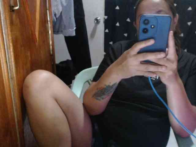 on line chat RoseSquirt