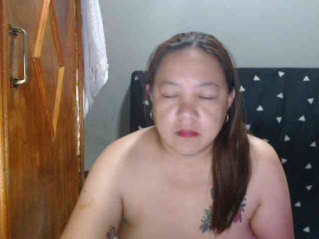 RoseSquirt webcam