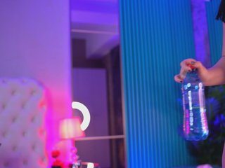 KendraMoon Porn Show