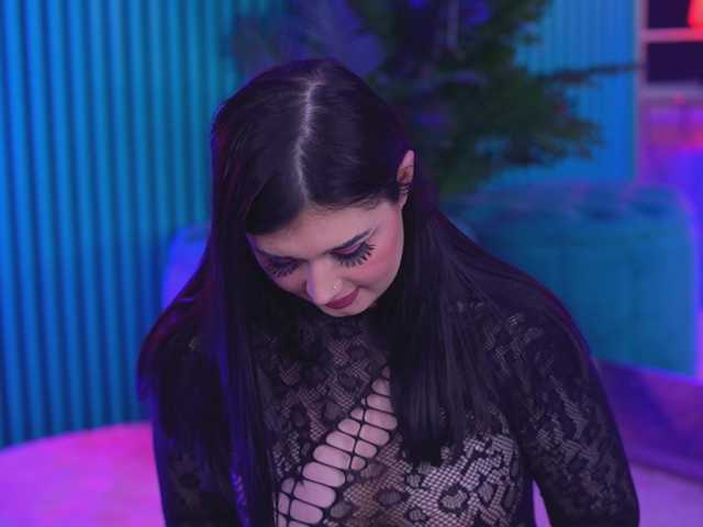 KendraMoon's BongaCams show and profile