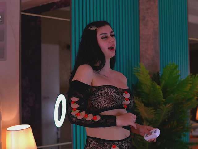 KendraMoon's BongaCams show and profile