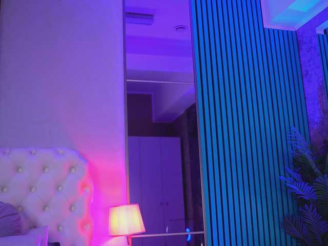 KendraMoon's BongaCams show and profile