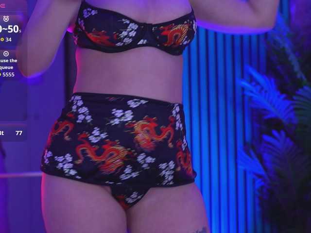 KendraMoon's BongaCams show and profile