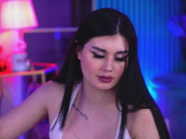 KendraMoon's BongaCams show and profile