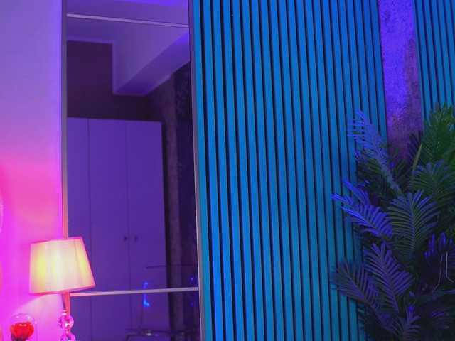 KendraMoon's BongaCams show and profile