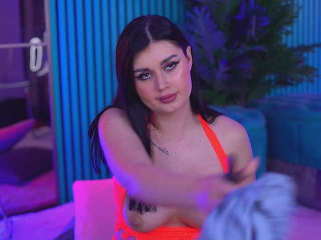 KendraMoon's BongaCams show and profile